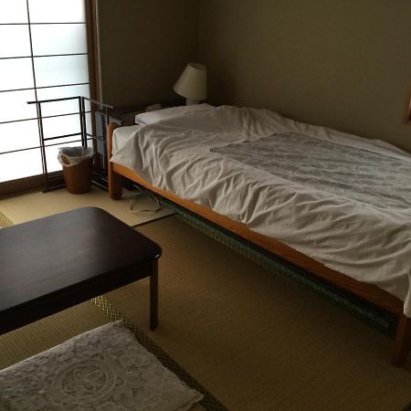 Guesthouse Cosmo Tokushima Eksteriør bilde